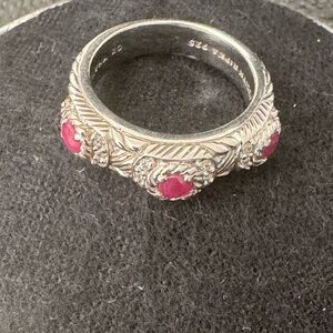 Gorgeous Judith Ripka .925 silver ruby ring never worn! sz 6